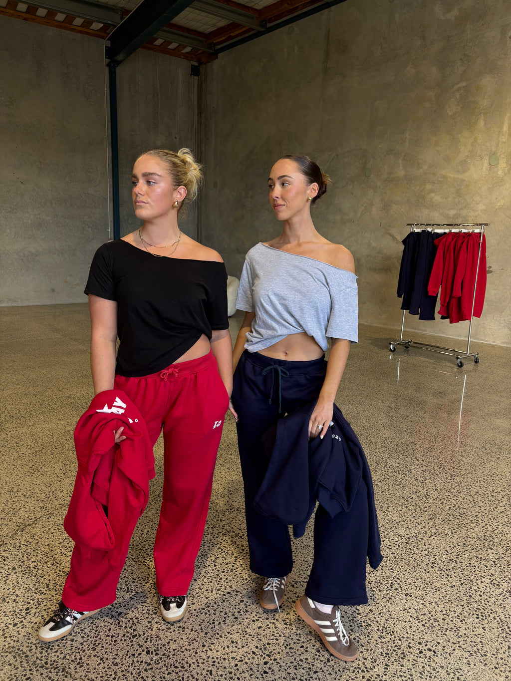 STAR COLLECTION - TRACK PANT NAVY