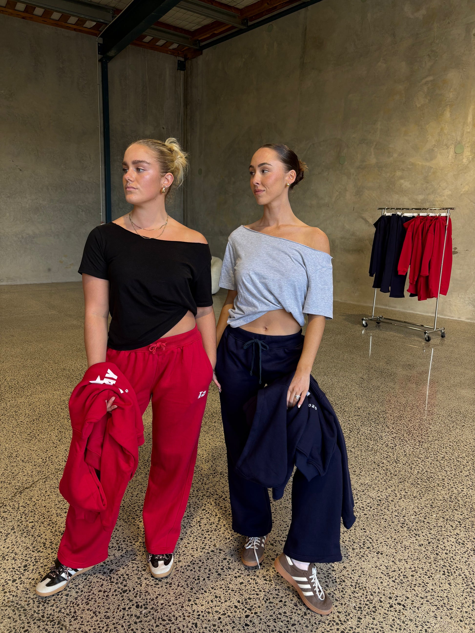 STAR COLLECTION - TRACK PANT NAVY